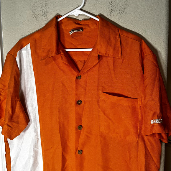 Maui Trading Co Hawaiian shirt Mens L Orange Univ. of Tennesee button up - Picture 2 of 6
